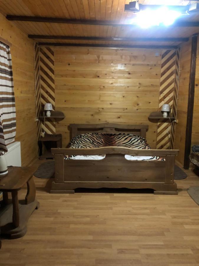 Hostal Kabanova Gora Bukovel Exterior foto