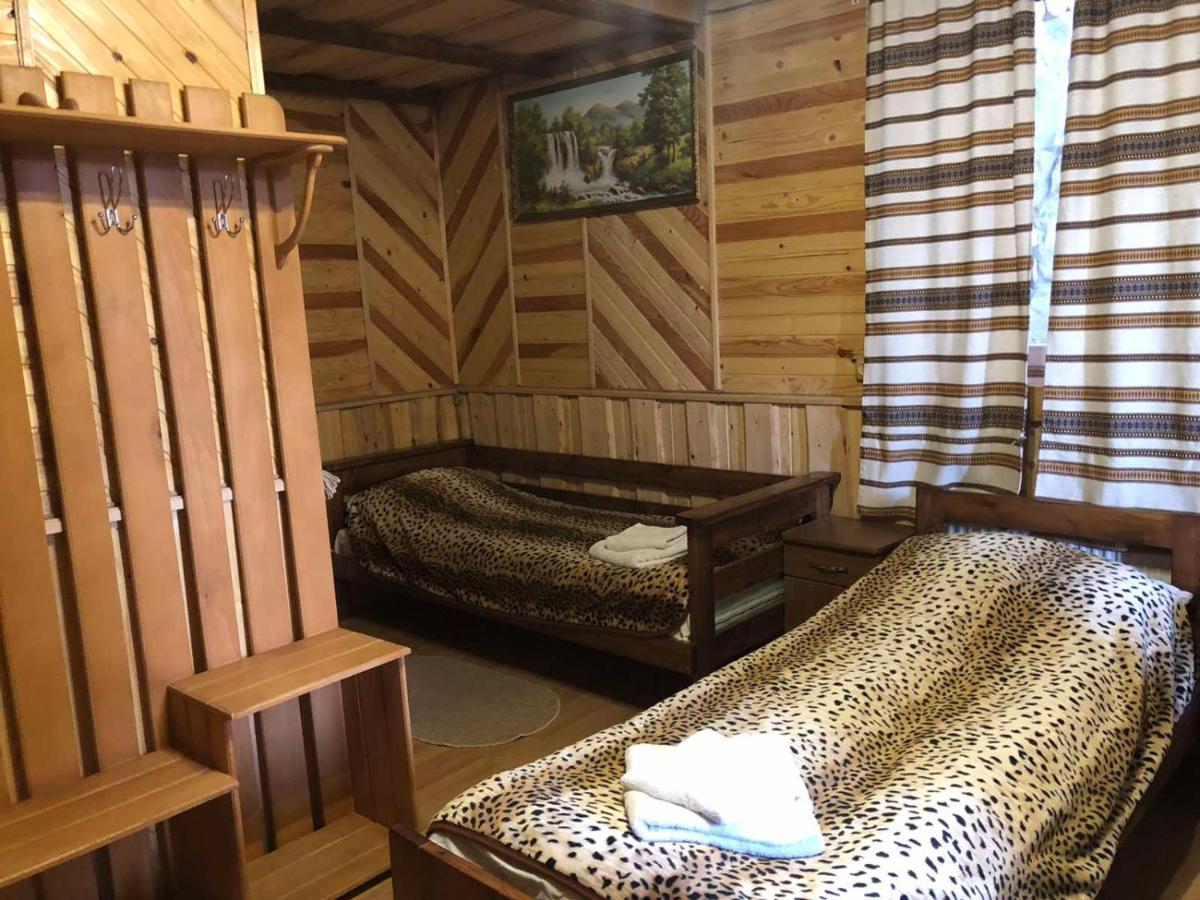 Hostal Kabanova Gora Bukovel Exterior foto