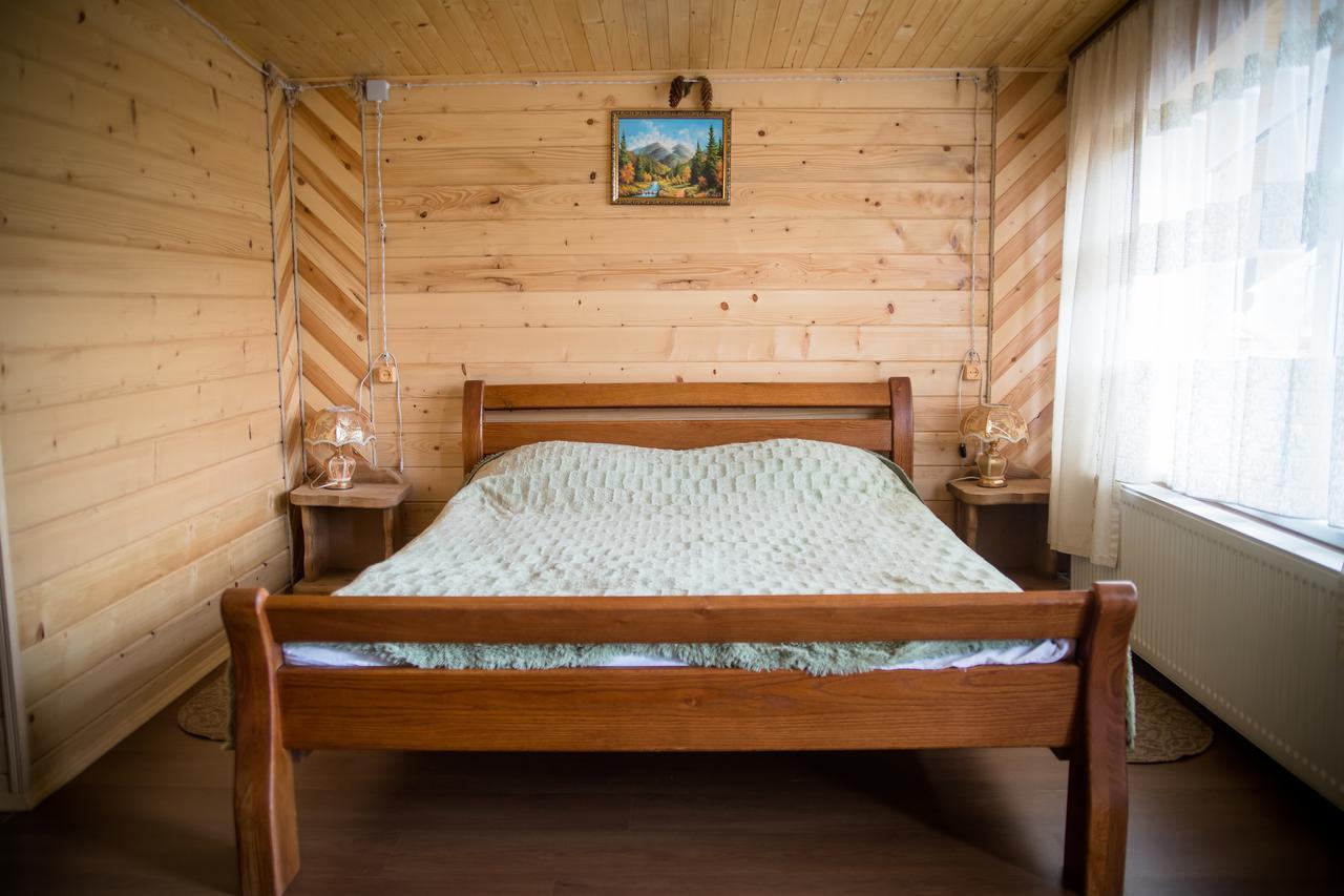 Hostal Kabanova Gora Bukovel Exterior foto