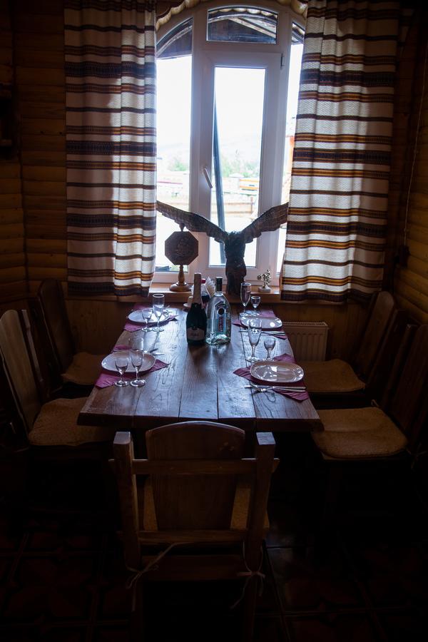 Hostal Kabanova Gora Bukovel Exterior foto