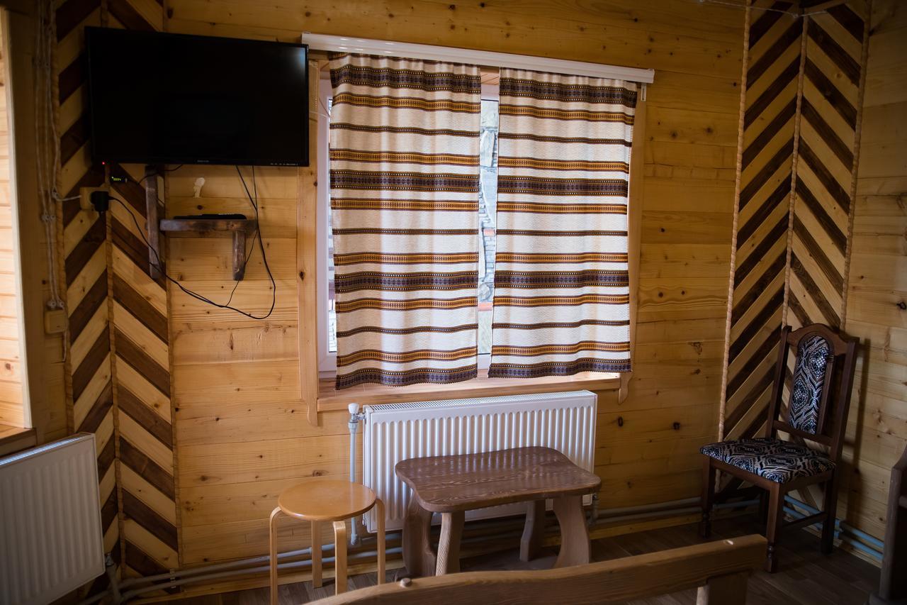 Hostal Kabanova Gora Bukovel Exterior foto